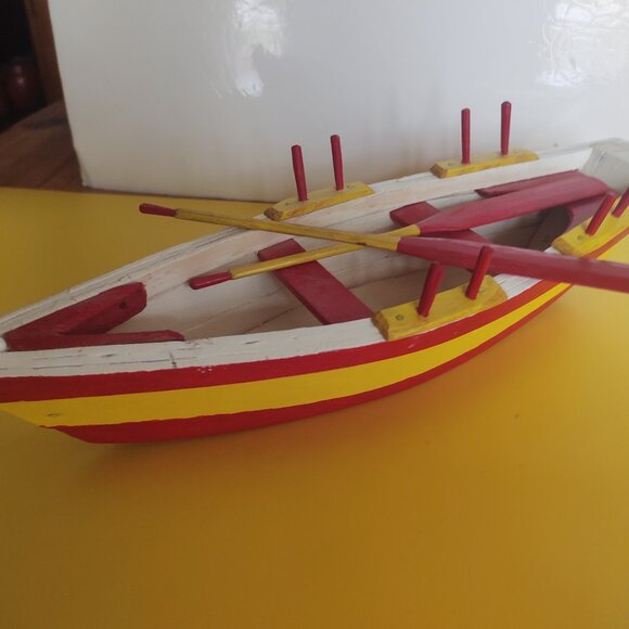 Hand Made Model Wooden Dory Boat with paddles made in Canada - Picture 1 of 12